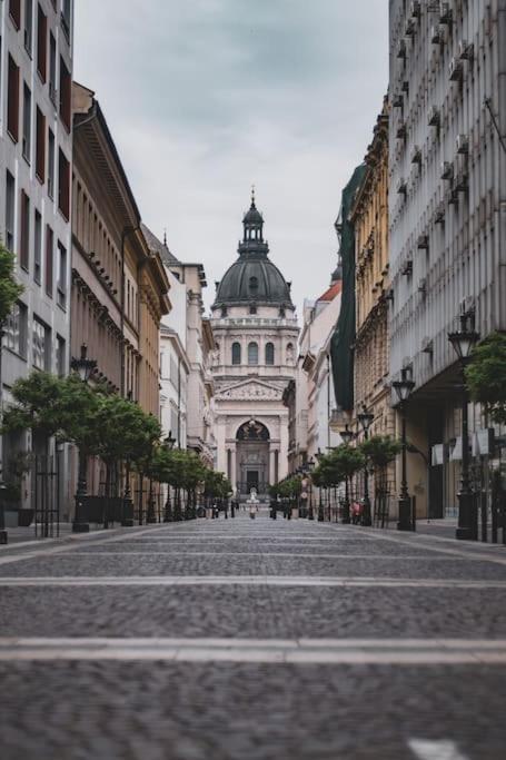 Perl Apartment- Air Conditioned, Cozy Near Varosliget * Budapest